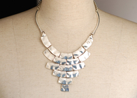 Individuell handgefertigt Silber Modeschmuck in Handarbeit Halsketten für Frauen