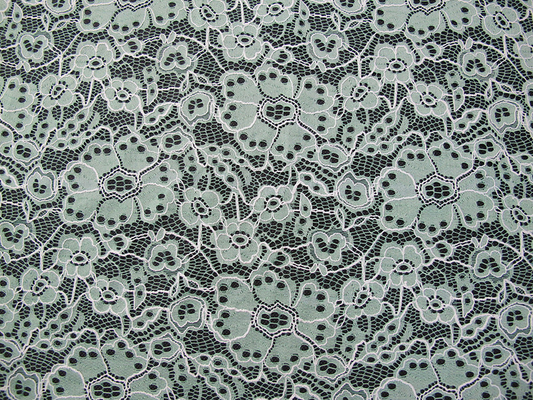 Kundenspezifisches dauerhaftes Baumwollnylon gesticktes Spitze-Gewebe-Grün-Blumen-Muster