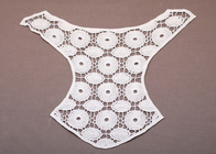 Weiße Custom Hand aus Baumwolle Stickerei Crochet Lace Kragen Formteile für Apparels