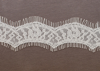 Kundenspezifische OEM häkeln Elfenbein Baumwolle Wave Wimpern Lace Trim Fabric für Frauen