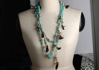Weibliche Feder grün lange handgefertigte Perlen Halsketten für Pullover