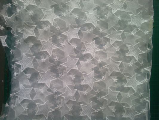 Pentagram Qmilch-Organza stickte Spitze-Gewebe, Sternspitzegewebe