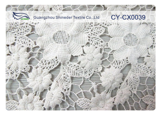 100% Nylon-Jacquardwebstuhl-Spitze-Gewebe mit weißem/Grün/blauer Farbe CY-CX0039