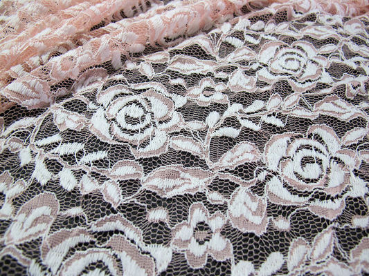 Baumwollespandex-Polyester-dehnbares Spitze-Gewebe mit Masche gestrickter Blumen-Spitze