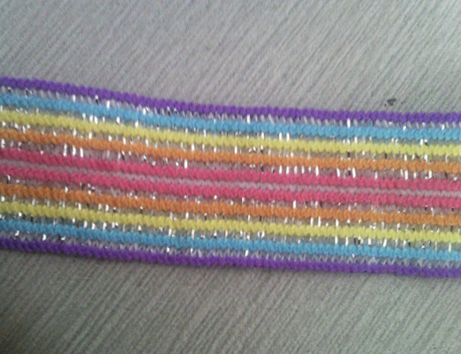 Elastisches Mehrfarbengewebtes Material