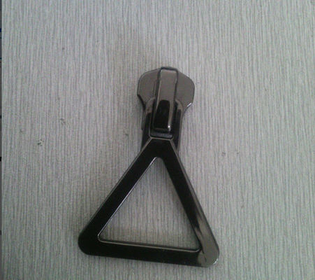 Legierungs-Reißverschluss-Züge Eco freundliche für Kleidung Gunmetal-Überzug-Dreieck-Form