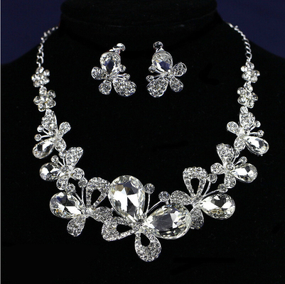 Vorzügliche handgemachte Tierschmuck-Halsketten-Ohrring-Krone für Frauen, Mädchen