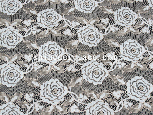 Blumen-Entwurfs-Muster-Nylon geschnürtes Jacquardwebstuhl-Spitze-Gewebe durch das Yard